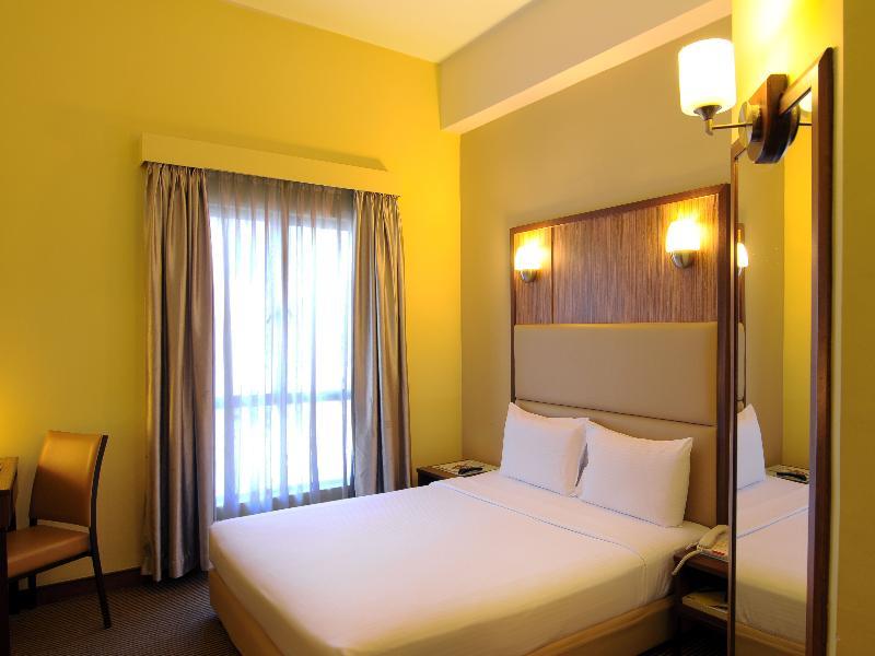 Hotel Sentral Kl @ Kl Sentral Station Kuala Lumpur Exteriör bild